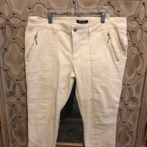 White House Black Market Beige Cropped Pants